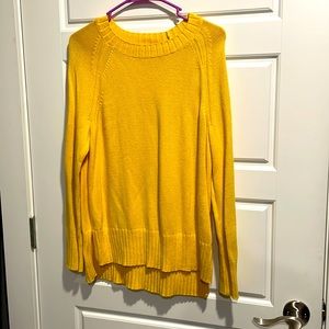 Old Navy Sweater